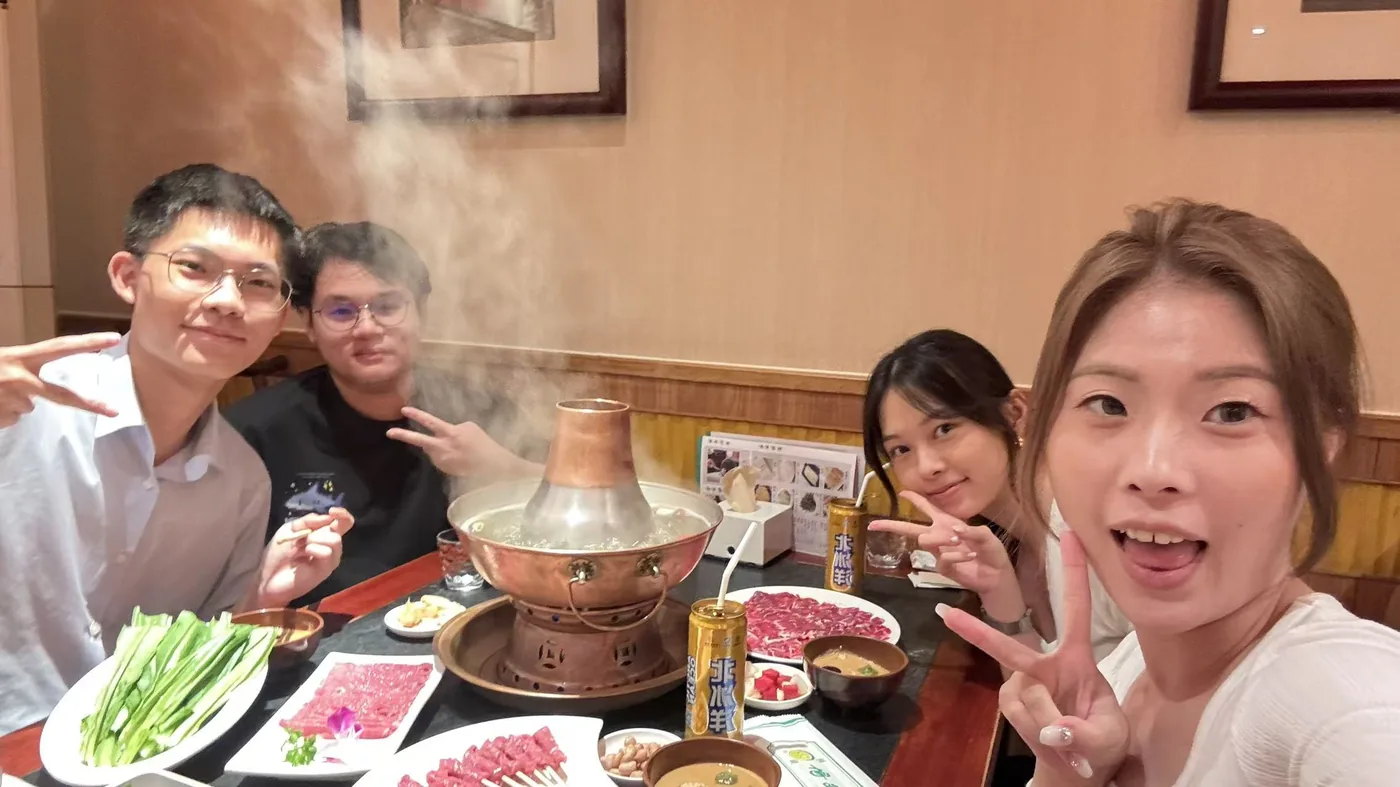 下班後的火鍋聚餐